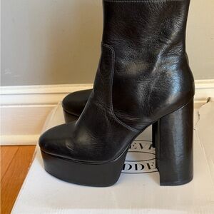 Steve Madden Black Leather Platform Block Heel Ankle Boots